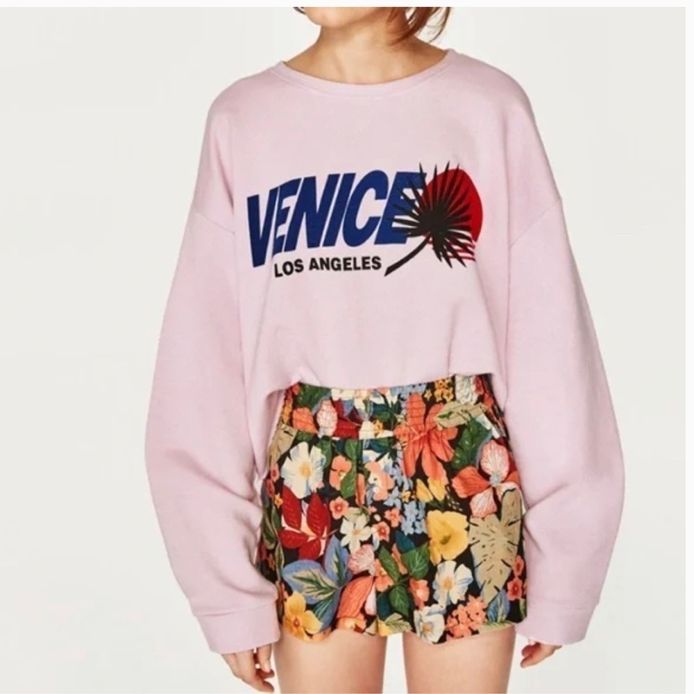 Zara Cropped Sweatshirt Medium